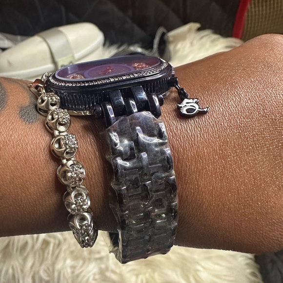 Purple Limited Edition Invicta Watch. - Picture 2 of 7